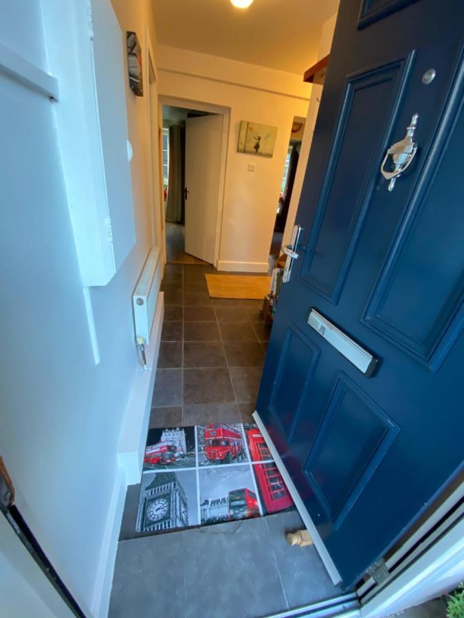 Great Rooms In An Uber Cool Flat! London Bridge Exteriör bild